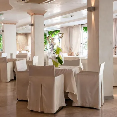 Hotel Mauritius Sentirsi A Casa Riccione