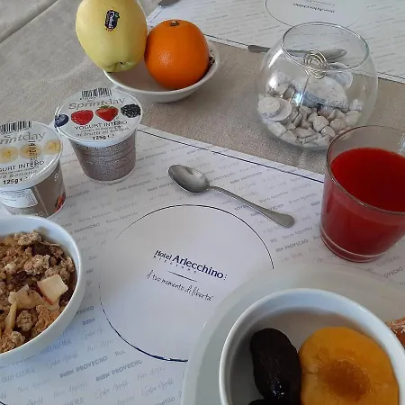 Hotel Arlecchino 3*