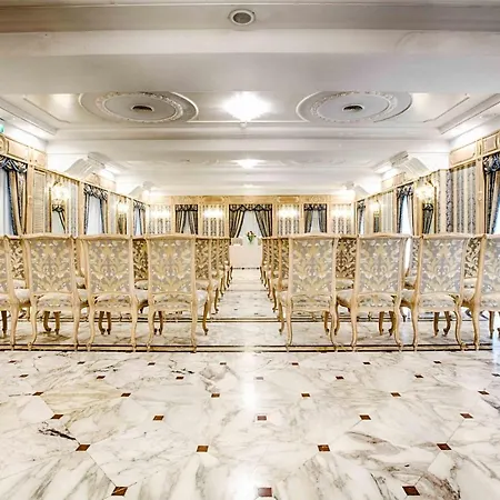 Szálloda Grand Des Bains