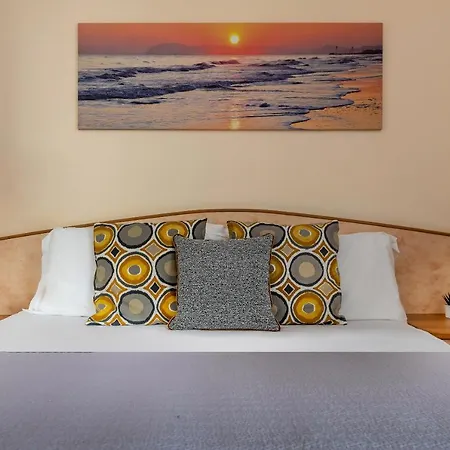 Eliseo Hotel
