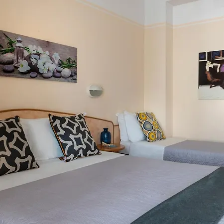 Eliseo Hotel 3*