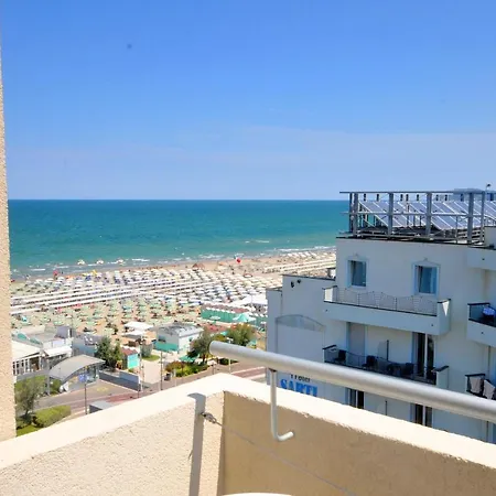 Hotel Baltic 3*