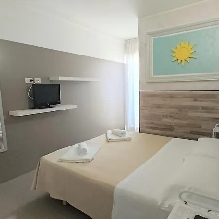 Hotel De Amicis 3*