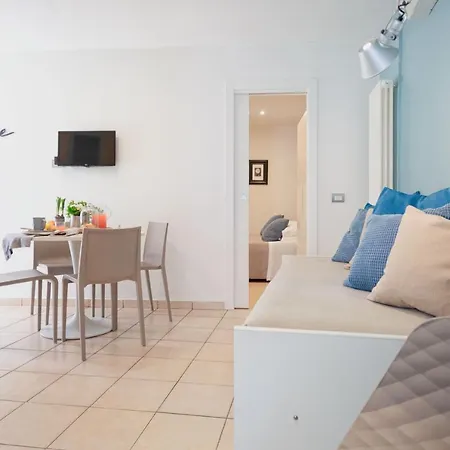 Residenza Alma ריצ'יונה