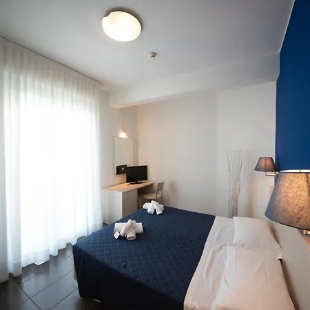 Alabama Hotel 2*
