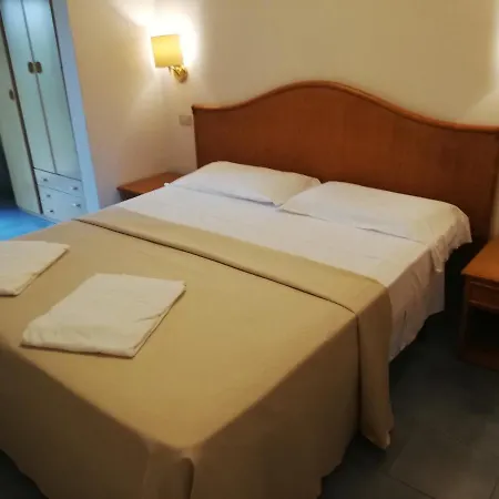 Otel Falco 3*