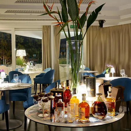 Hotel Atlantic & 4*