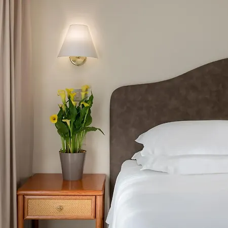 Adlon - Fronte Mare Hotel