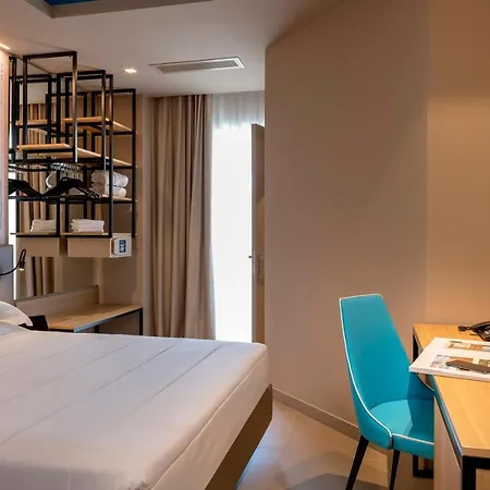 Adlon - Fronte Mare 3* Riccione