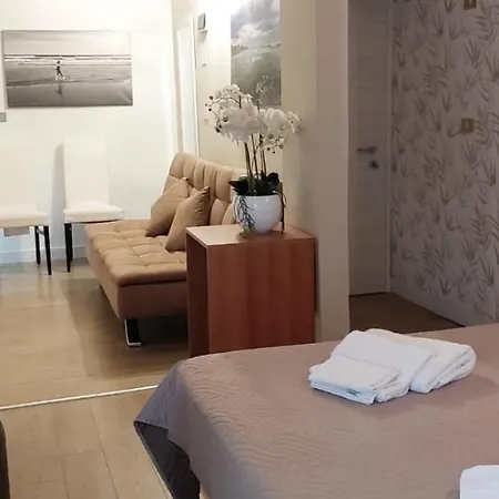 Hotel Ermeti B&B Brunch Hotel 3*