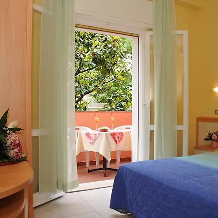 Hotel Rita 2*