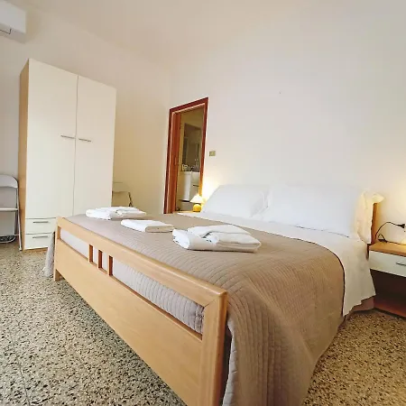 Beeliving Room&breakfast (adults Only) Bed & Breakfast *