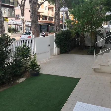 White 3* Riccione