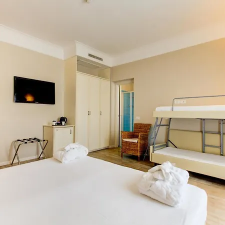 Beyou Rosa Hotell