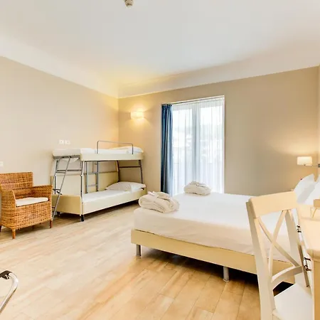 Beyou Rosa Hotell Riccione