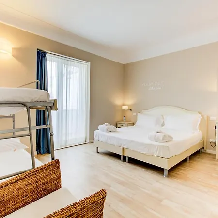 Beyou Rosa Hotell Riccione