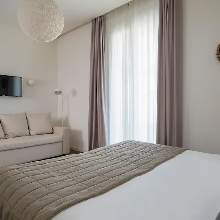 Select & - Hotel 4*