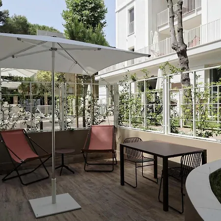 Aparthotel Elegance 4*