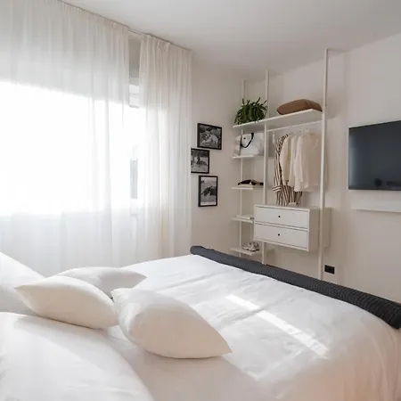 Hotel Adriatica Con Piscina 3*
