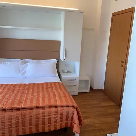 Hotel Ardea 3*