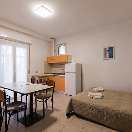 Aparthotel Nest - A Pochi Passi Dal Mare