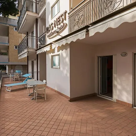 Aparthotel Nest - A Pochi Passi Dal Mare *