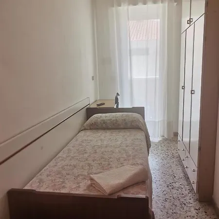 Moresco - Piscina Village ريتشيوني
