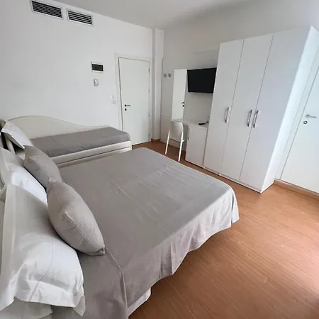 Hotel Ardea 3*