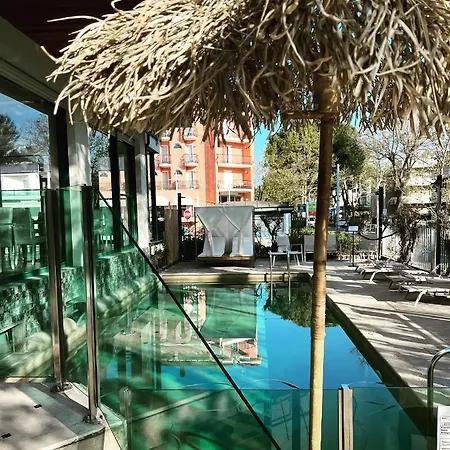 Hotel Montecarlo - Vista Mare Con Piscina & Area Fitness