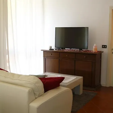 Blancohouse Viale Ceccarini Apartment