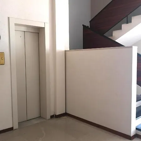 Blancohouse Viale Ceccarini Apartment