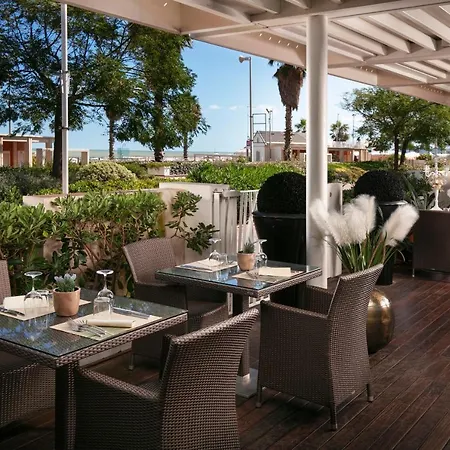 Ca' Bianca Hotel