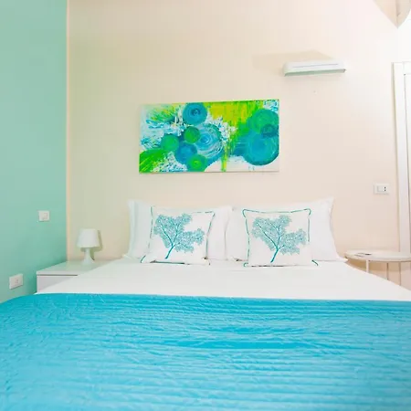Prime Blue - Giardini Apartment *