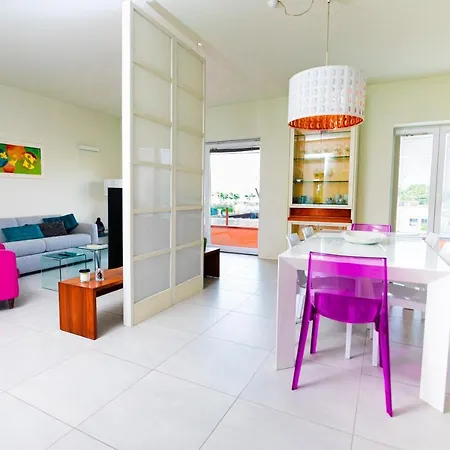 Prime Blue - Giardini Apartment *