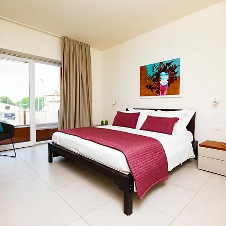 Prime Blue - Giardini Apartment