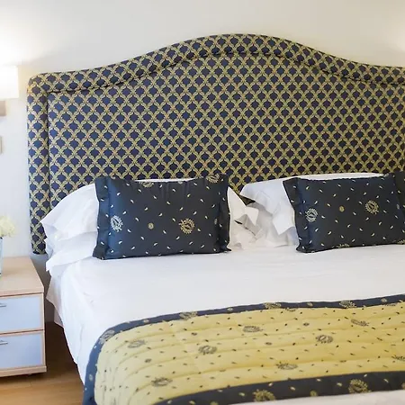 Hotel Mon Cheri