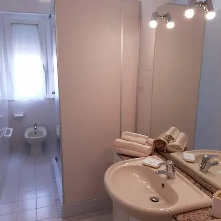 Apartament La Casetta Del Paese *