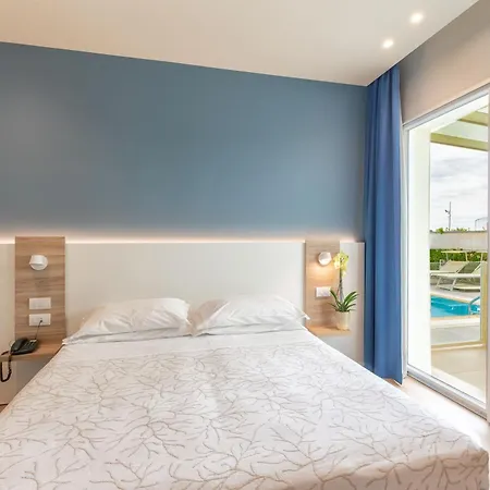 Gemma Hotel 3*