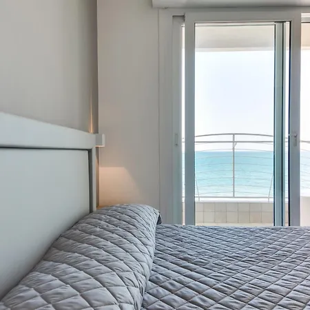 Hotell Marittimo - Clipper Fronte Mare 3*