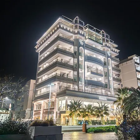 Tiffany's 4* Riccione