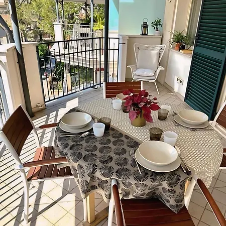 Apartmán Luxury Collection - Ponchielli 19 *