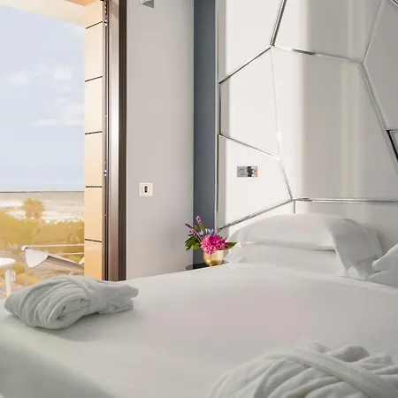 The Promenade Luxury Wellness 里乔内