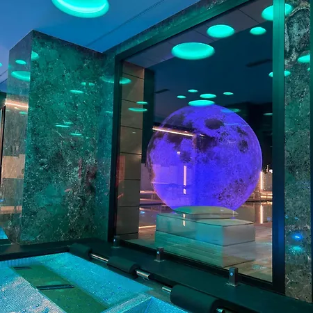 The Promenade Luxury Wellness 酒店