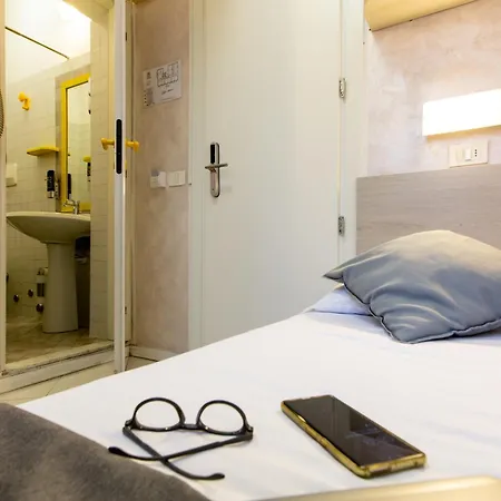 Hotel Marzia Con Piscina Отель 3*