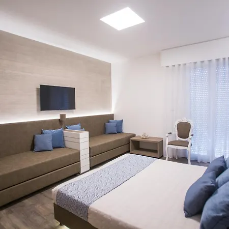 Liberty - Parking & Included 3* Riccione
