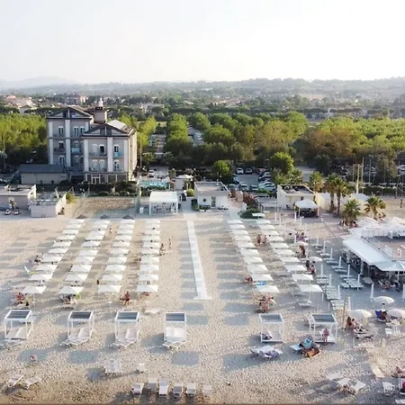 Liberty - Parking & Included Hotel Riccione
