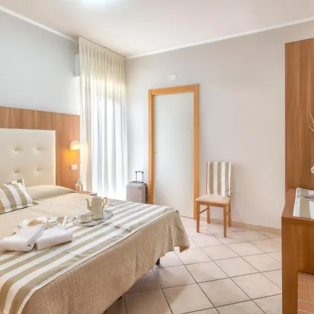 Hotel Roland 3*