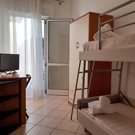 Saturnia Lejlighedshotel