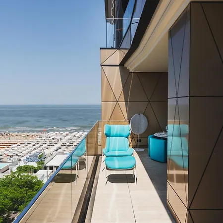 The Promenade Luxury Wellness 酒店 5*