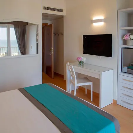 Mon Cheri Hotel